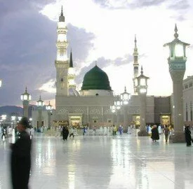 Masjid Nabvi History & Construction